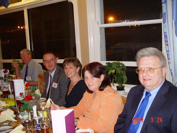 COLLEGE REUNION 2007 002